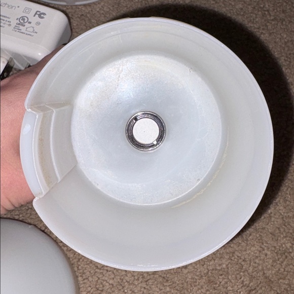 Young Living Diffuser - Picture 6 of 8